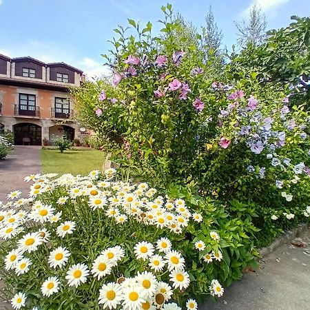 Picos De Europa Suites And Rooms Turieno Buitenkant foto