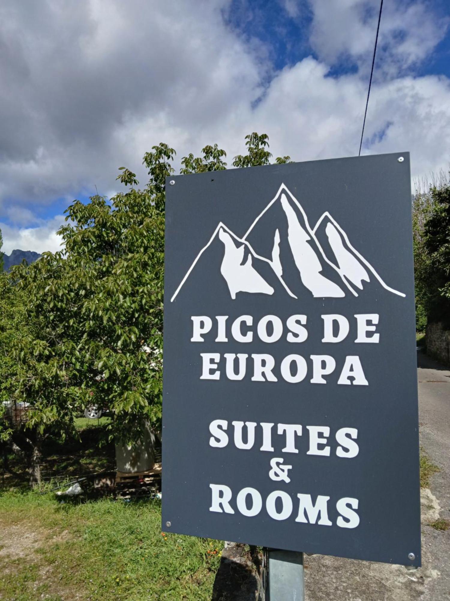 Picos De Europa Suites And Rooms Turieno Buitenkant foto